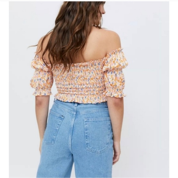 URBAN OUTFITTERS * daydreamer smocked off the shoulder floral print blouse - Picture 2 of 7